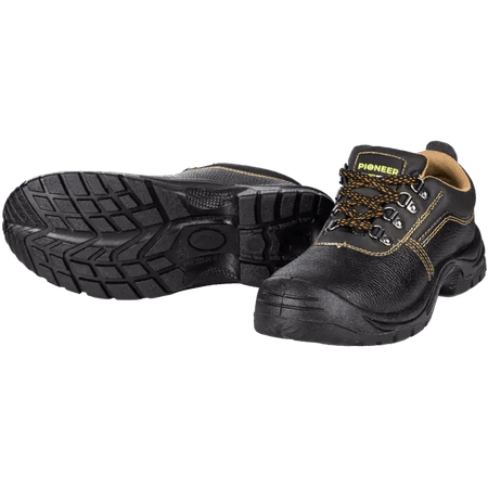 Pioneer Black 200J steel toe cap safety shoes