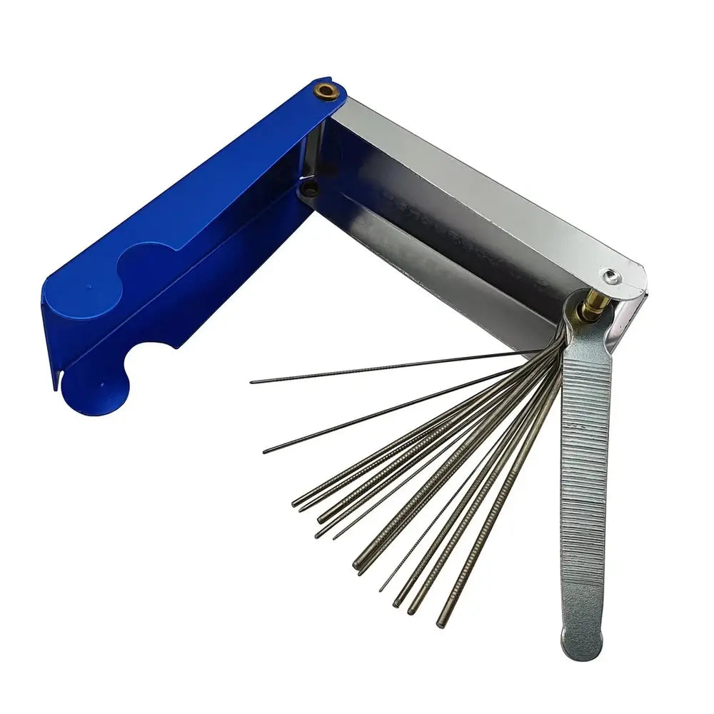 Gas cutting nozzle cleaner set